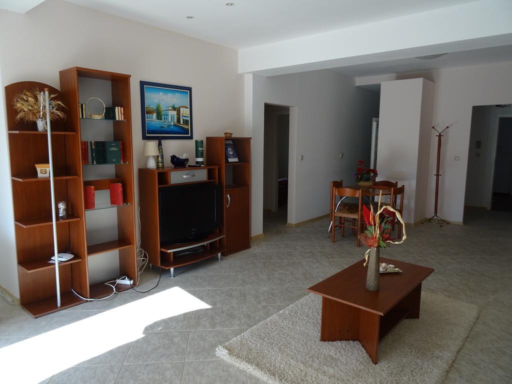 Club Topaz Apartments Neptun Eksteriør bilde
